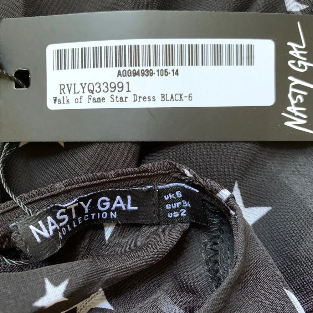 NWT Dress with Ruffle Open Back - Picture 10 of 10